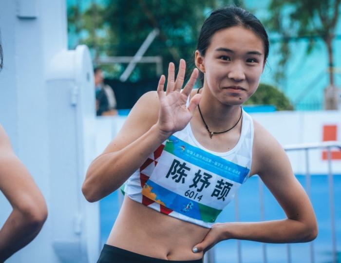 爱游戏app-女子田径决赛，中国选手夺得第一名