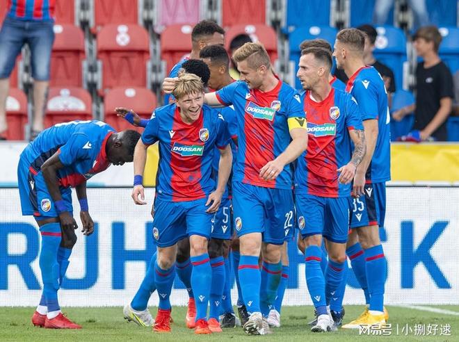 爱游戏网页版登录入口-佛罗伦萨客场遭遇惨败，球队实力暴露问题