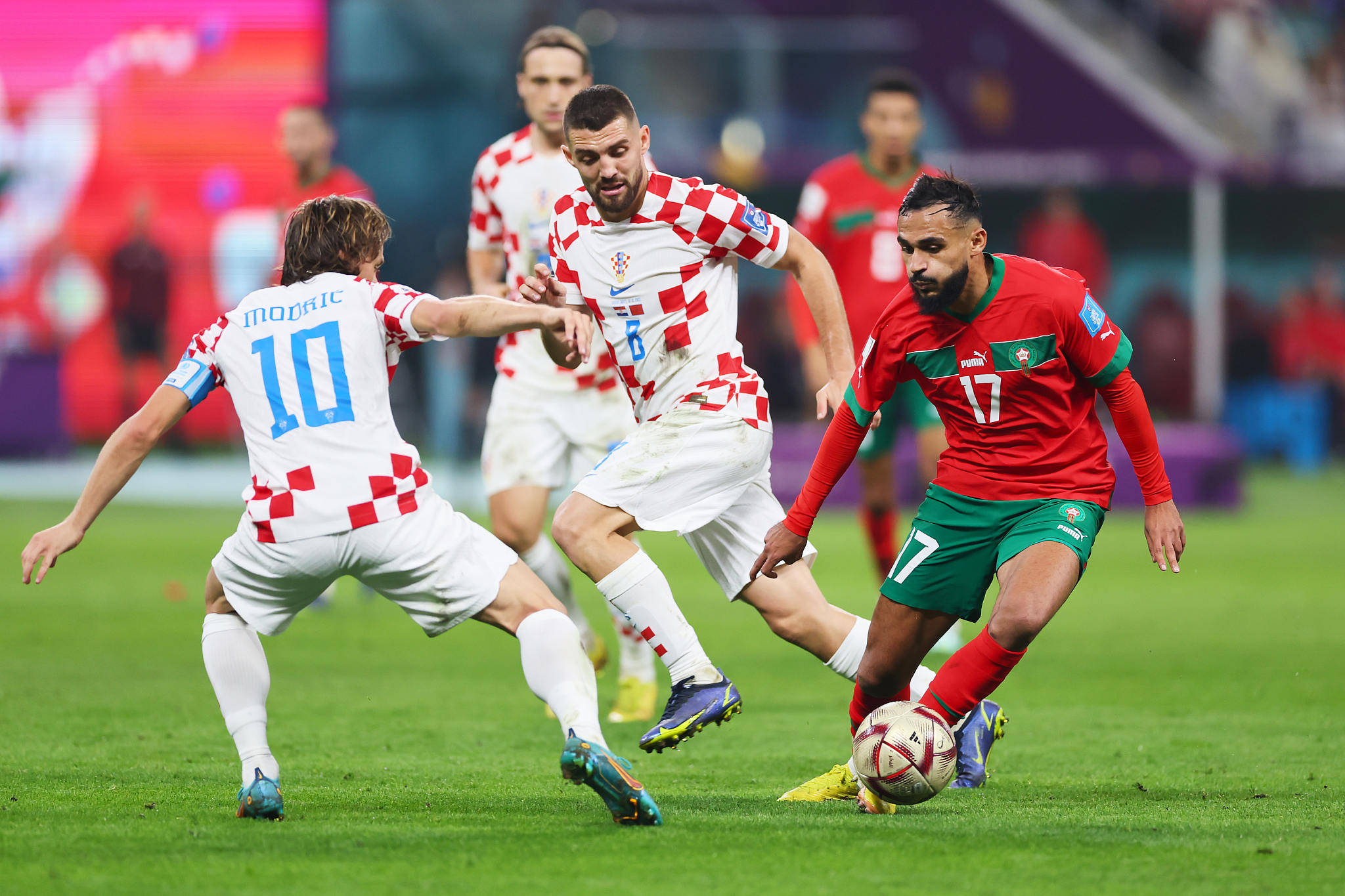 克罗地亚险胜苏格兰，惊险晋级欧洲杯16强的简单介绍