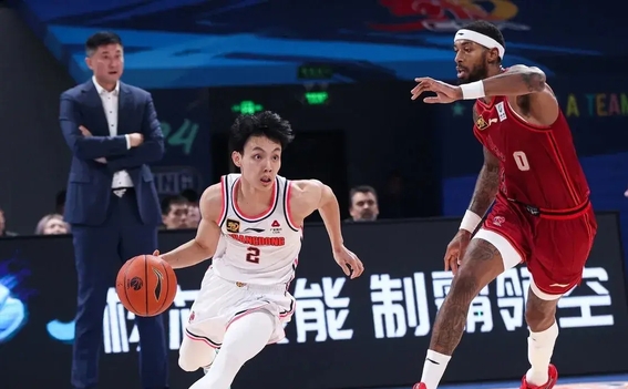 湖南男篮策略明智，成功反击湖北队