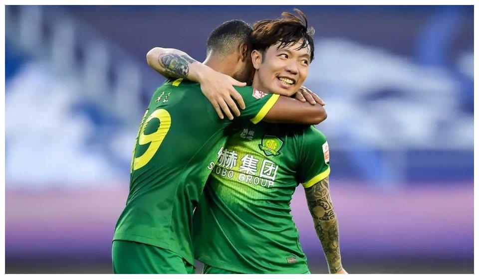 包含沃格森宣布调整首发，提高表现水平的词条